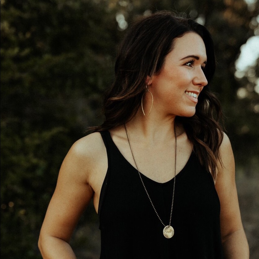 Meet your Posher, Kristin